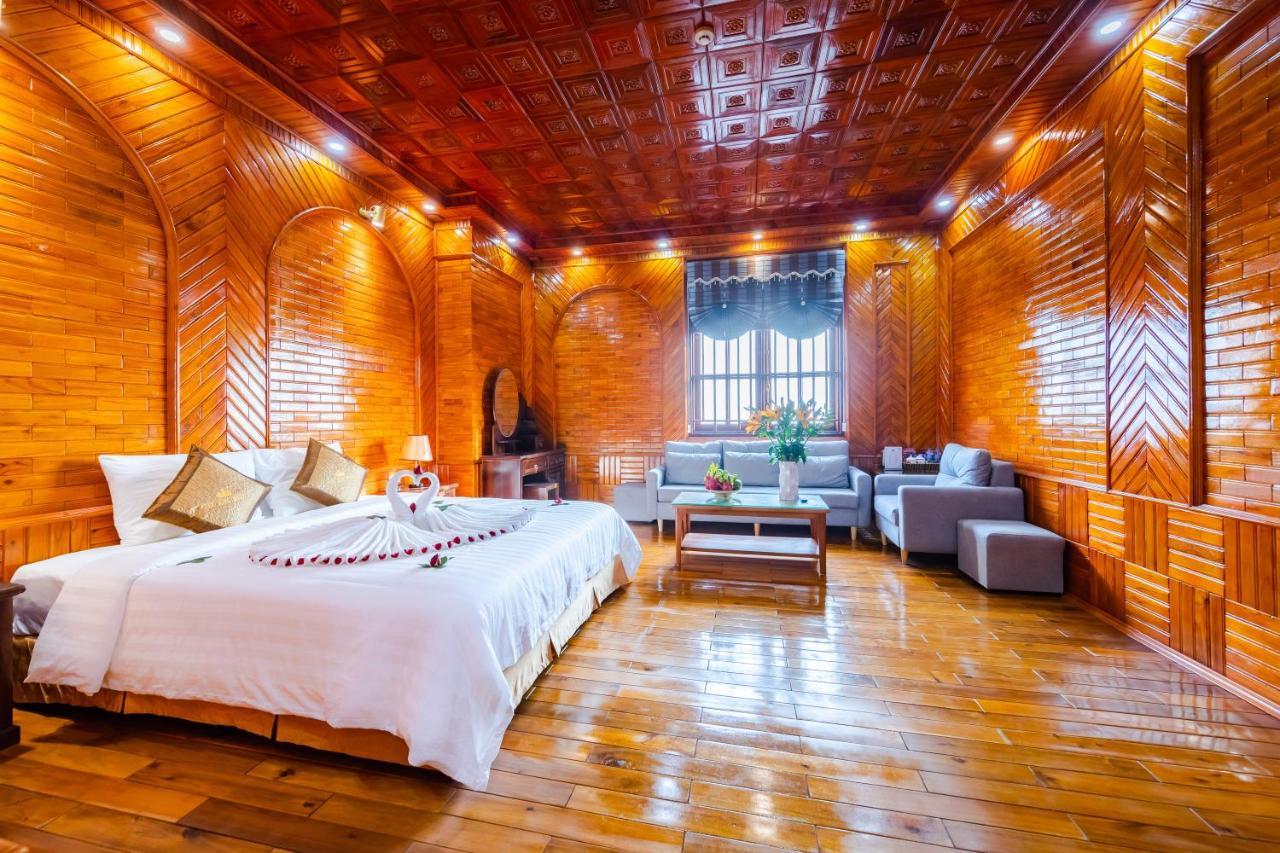 Theking Hotel Huong Gia Eksteriør bilde