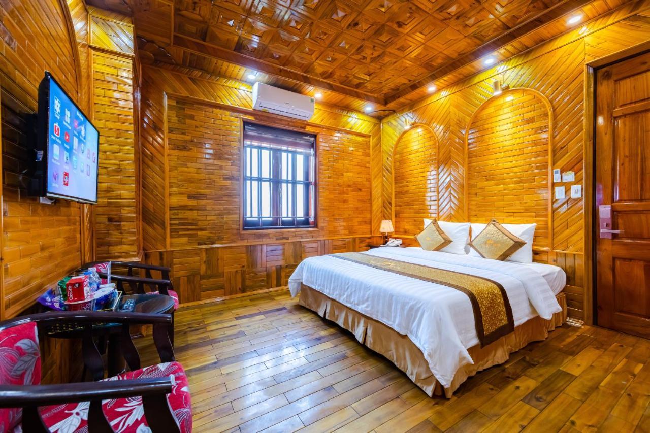 Theking Hotel Huong Gia Eksteriør bilde