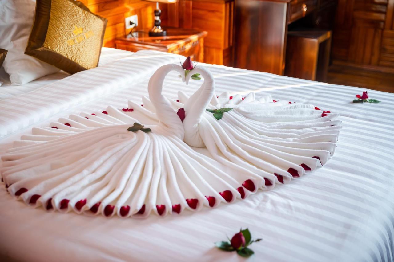 Theking Hotel Huong Gia Eksteriør bilde