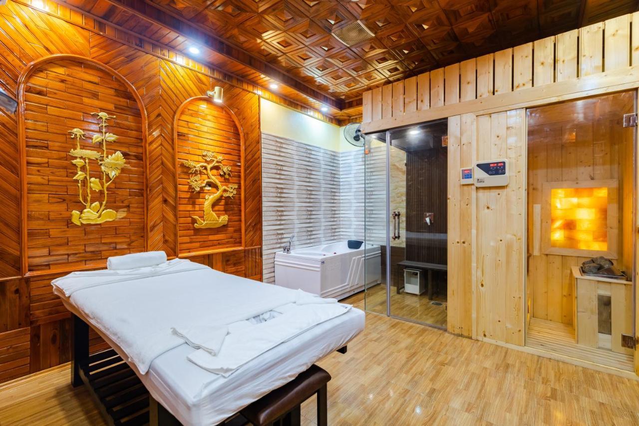 Theking Hotel Huong Gia Eksteriør bilde