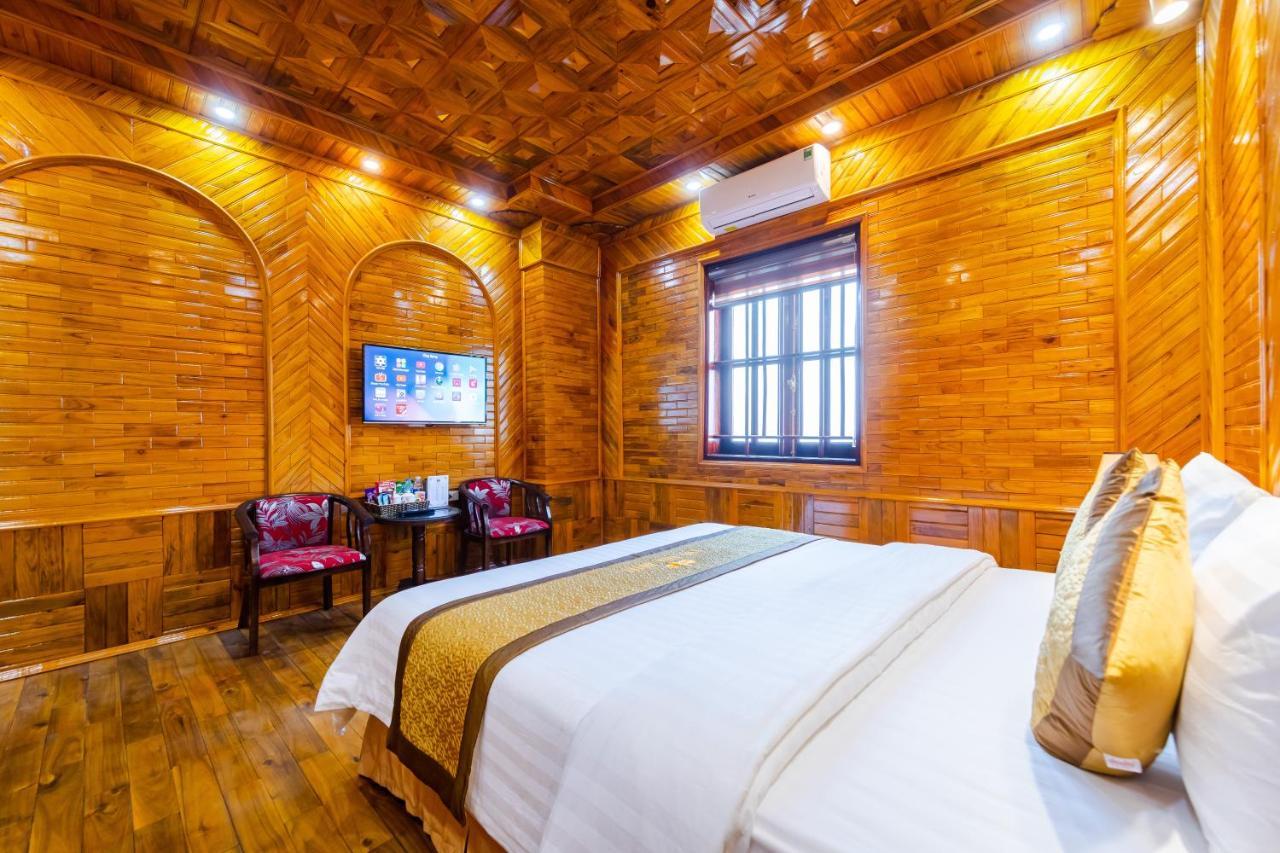 Theking Hotel Huong Gia Eksteriør bilde