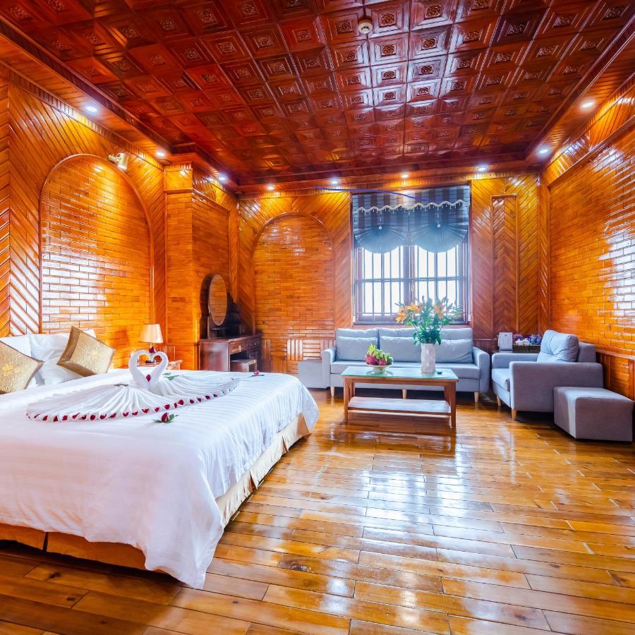 Theking Hotel Huong Gia Eksteriør bilde
